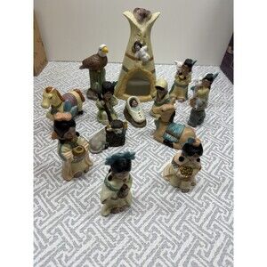 Vintage 13-Piece Native American Nativity Set – Complete Porcelain Collection